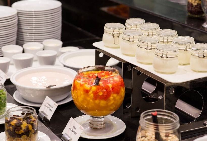 Mida Grande Hotel Dhavaravati Nakhon Pathom Sha Plus