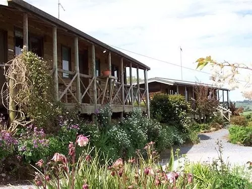 Отель Mole Creek Cabins
