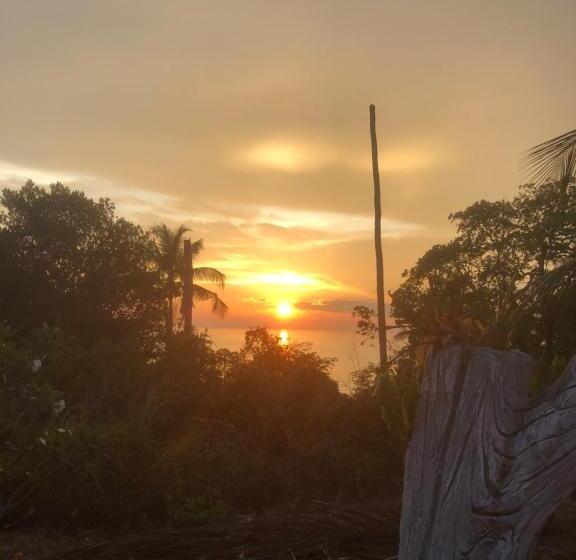 בית מלון כפרי Phi Phi Sand Sea House