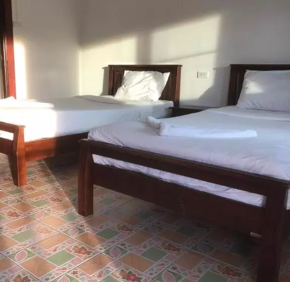 Hotel Phi Phi Sand Sea House