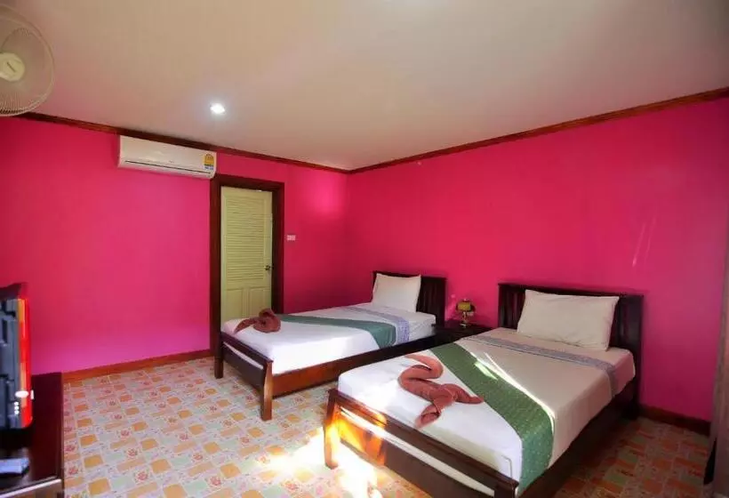 Hotel Phi Phi Sand Sea House