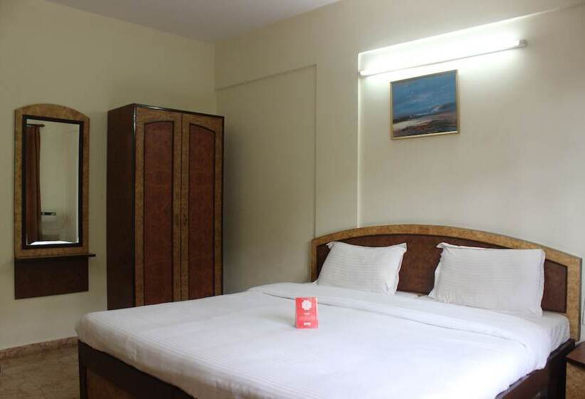 Hotelli Picnic Plaza By Wb S Goa