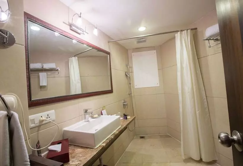 호텔 Regenta Central Harimangla