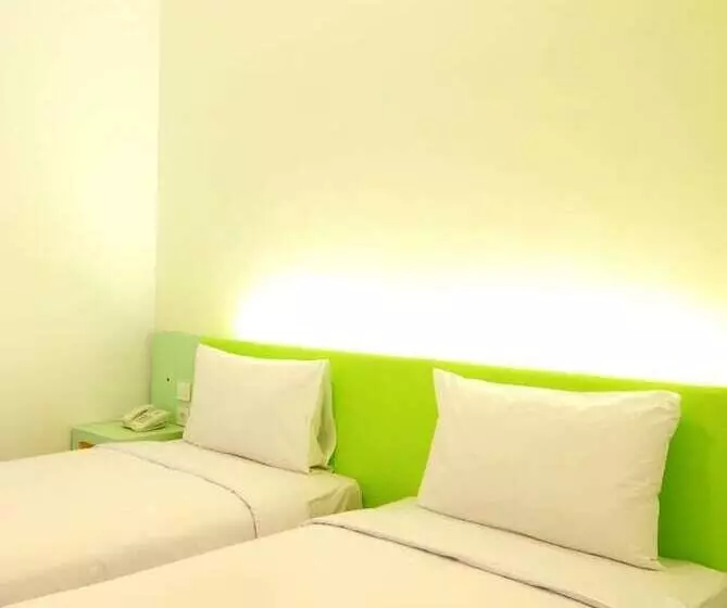 هتل Swift Inn Aeropolis Airport