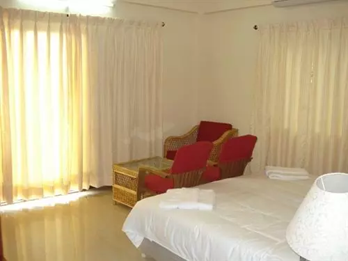 Hotel Tiara Hideaway