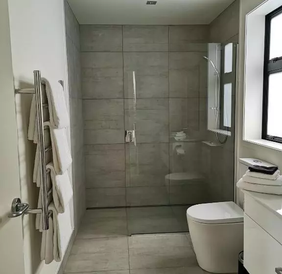 모텔 Waikanae Beach Ocean View Apartments