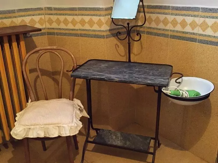 پانسیون Villa I Bossi