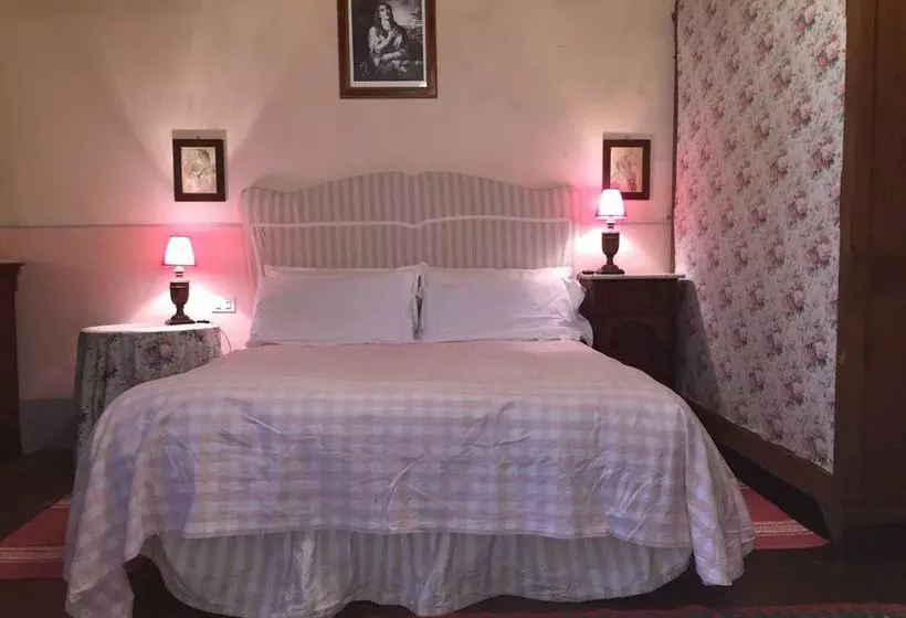 پانسیون Villa I Bossi