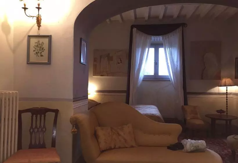 پانسیون Villa I Bossi