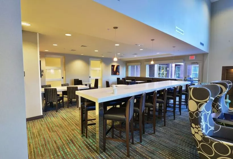 Residence Inn By Marriott Omaha Aksarben Village
