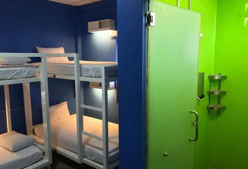 Ryokan Muntri Boutique Hostel