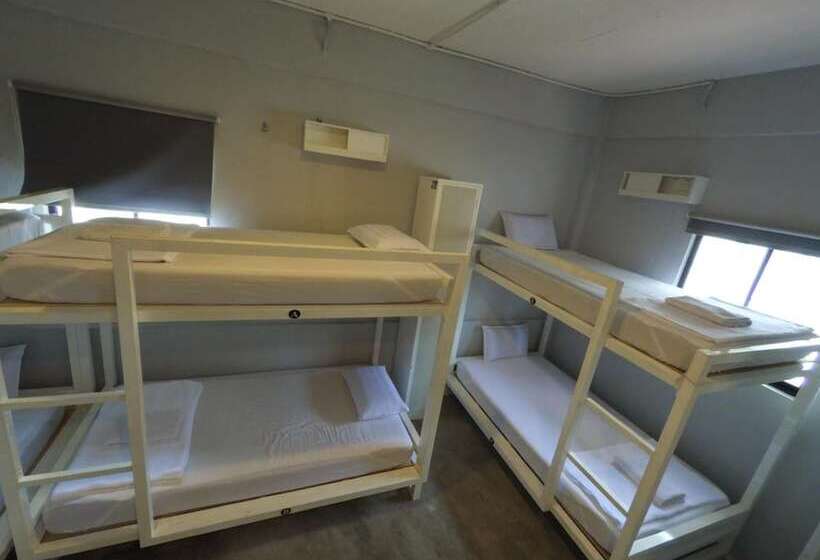 Ryokan Muntri Boutique Hostel