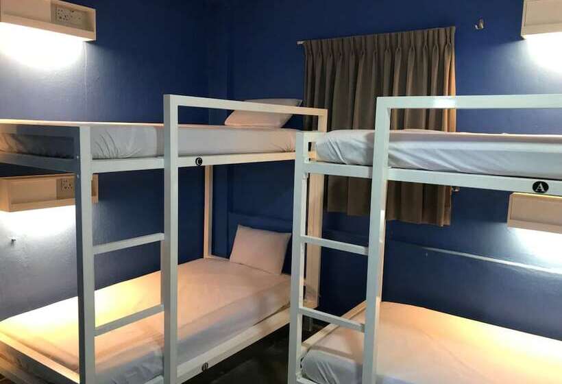 Ryokan Muntri Boutique Hostel