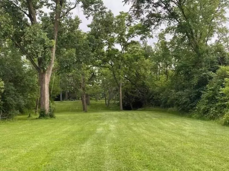 Aamiaismajoitus (B&B) The Sanctuary On Huron River