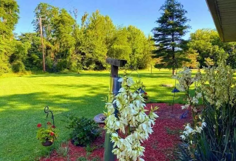 Aamiaismajoitus (B&B) The Sanctuary On Huron River