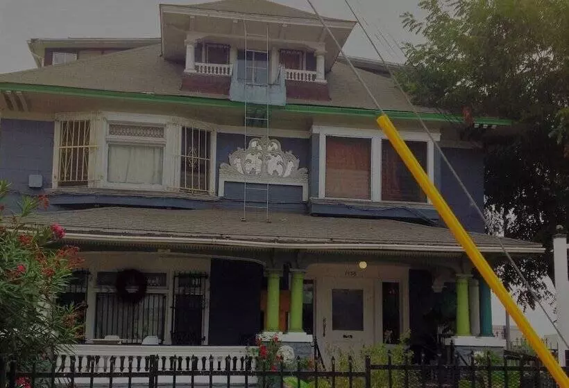 Historic Alvarado Terrace