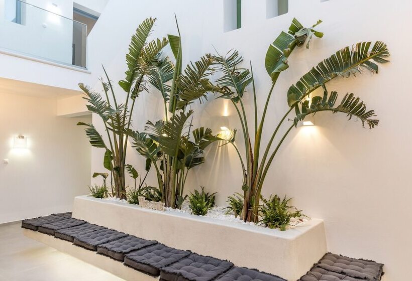 בית מלון כפרי Alenor City