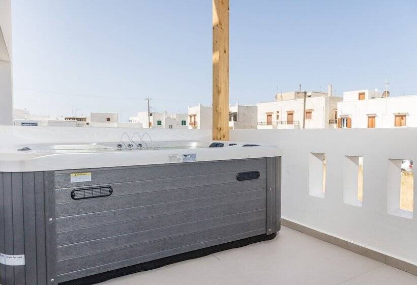 בית מלון כפרי Alenor City