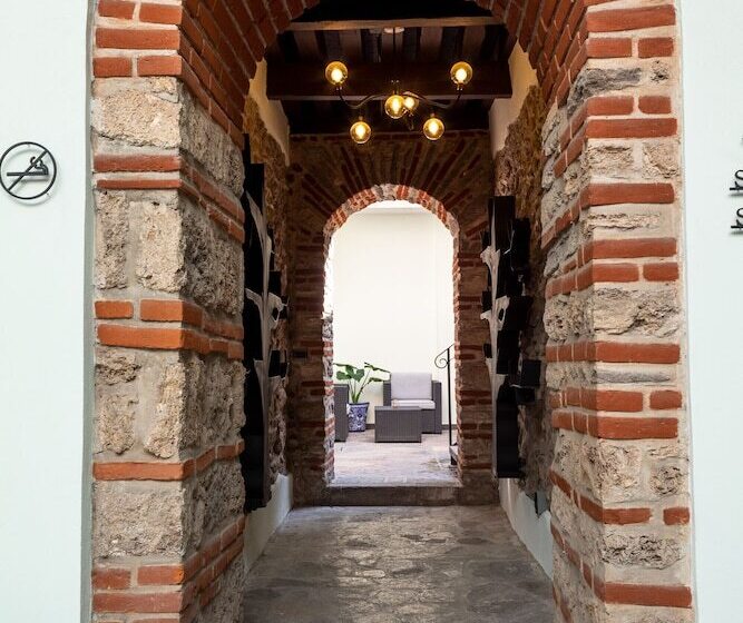 هتل Boutique Casona De Santa Clara