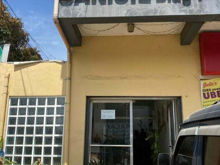 Hotel Carisil Bldg By Oyo Rooms