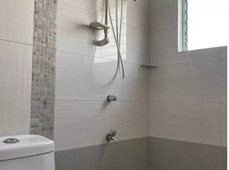 ホテル Carisil Bldg By Oyo Rooms