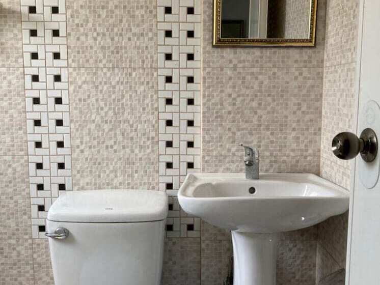 Hotel Carisil Bldg By Oyo Rooms