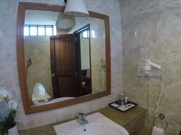 هتل De Water Chalet Langkawi Lagoon