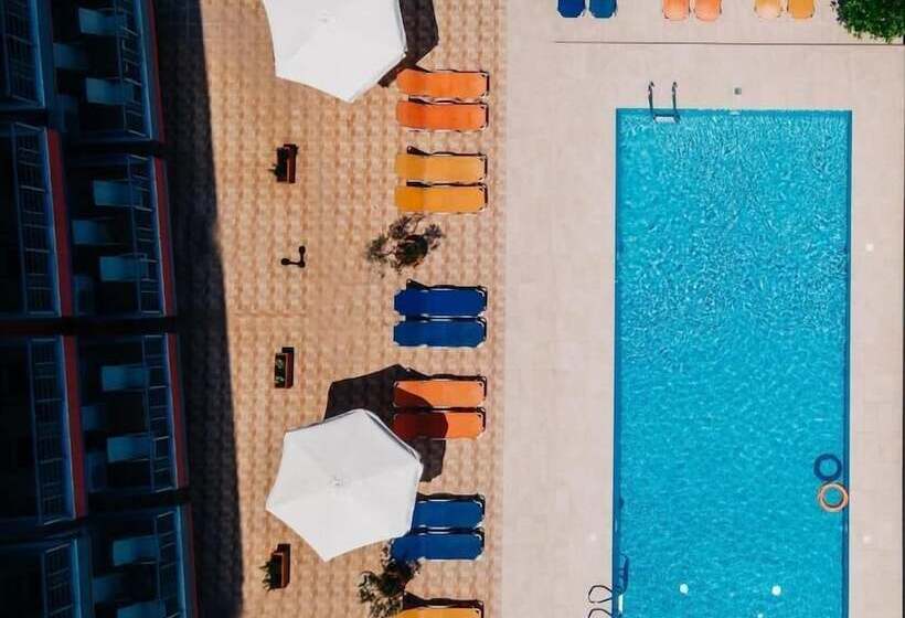 בית מלון כפרי Atrium