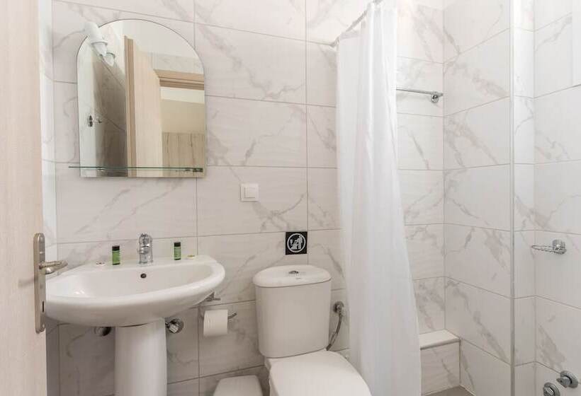 בית מלון כפרי Atrium