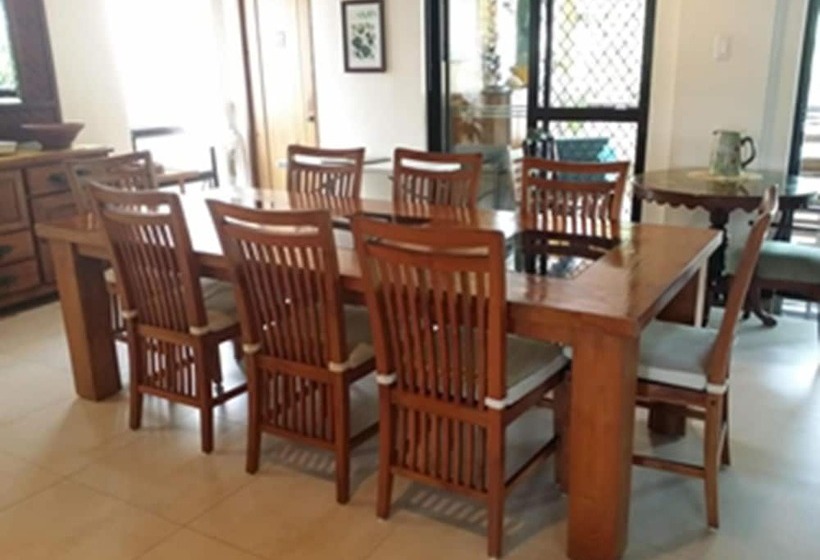 Hotel Palm Seaside Inn And Beach Resort