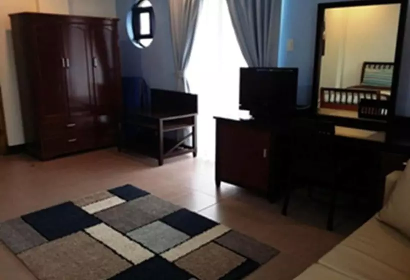 Hotelli Palm Seaside Inn And Beach Resort