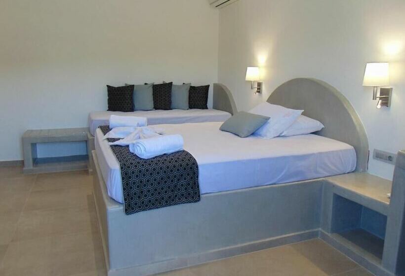 Hotelli Potamida Suites