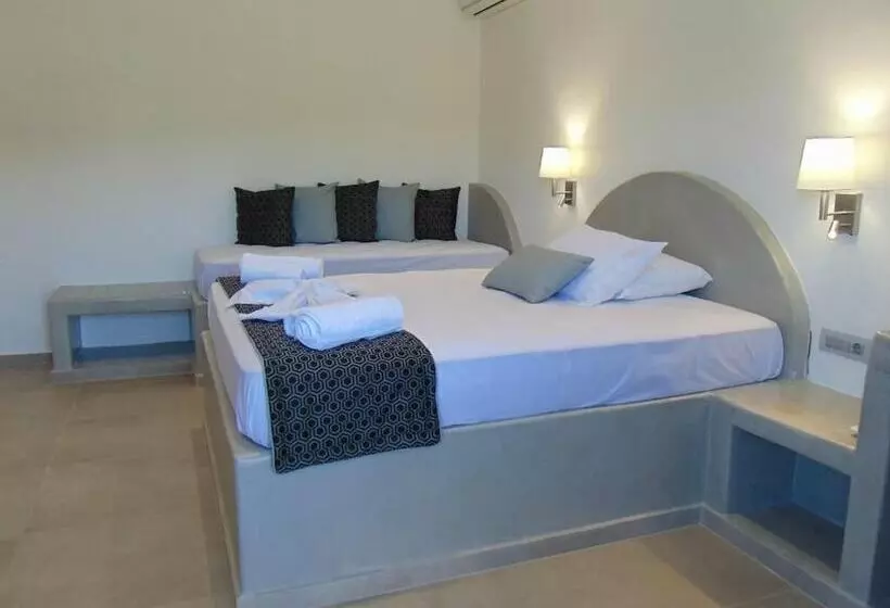 ホテル Potamida Suites