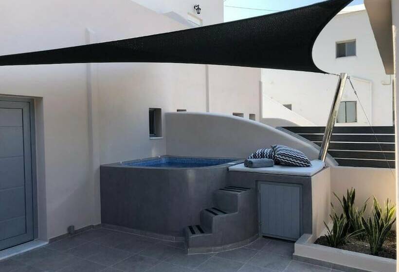 Hotelli Potamida Suites