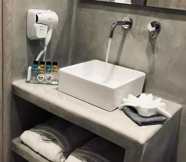 ホテル Potamida Suites