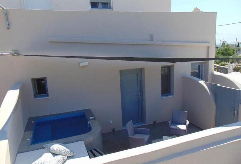 Hotelli Potamida Suites