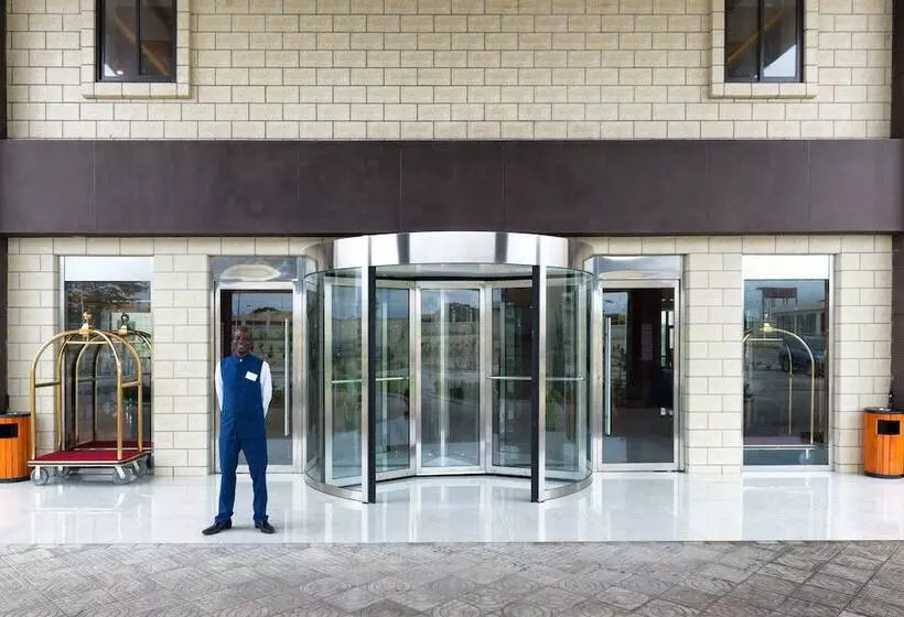 هتل The Farmington