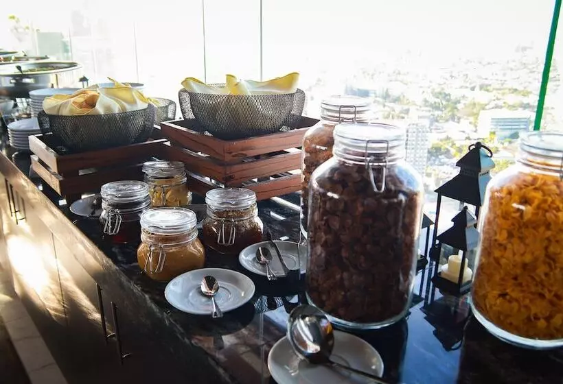 ホテル Noble Cebu