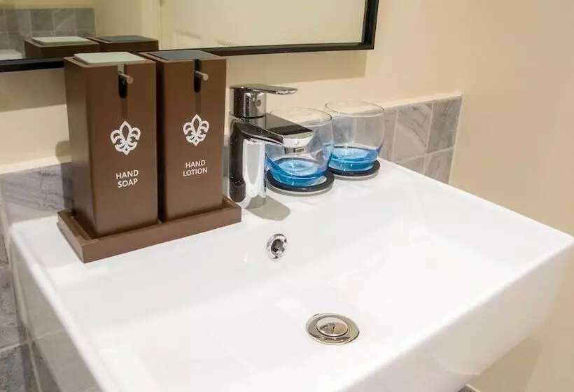 ホテル Noble Cebu