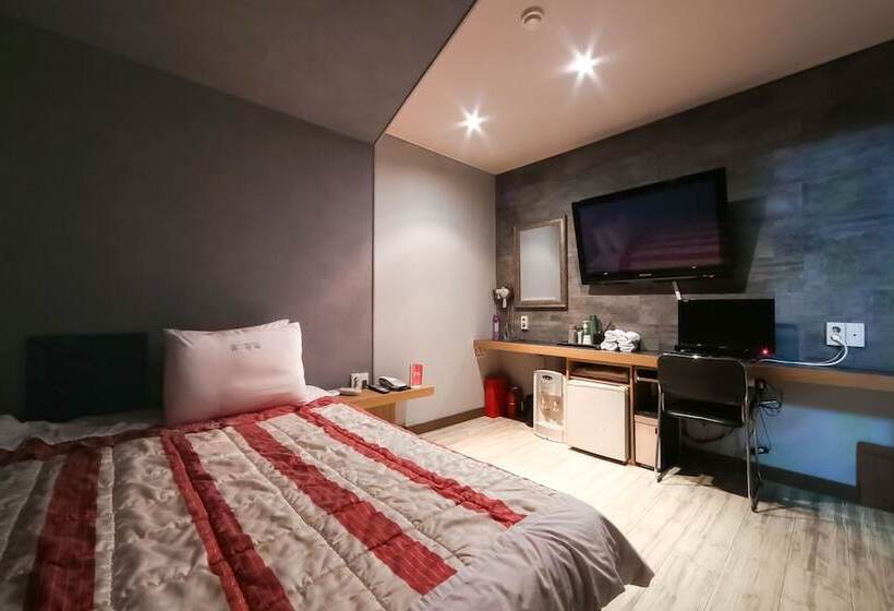 Motel Busan Gwangalli Q