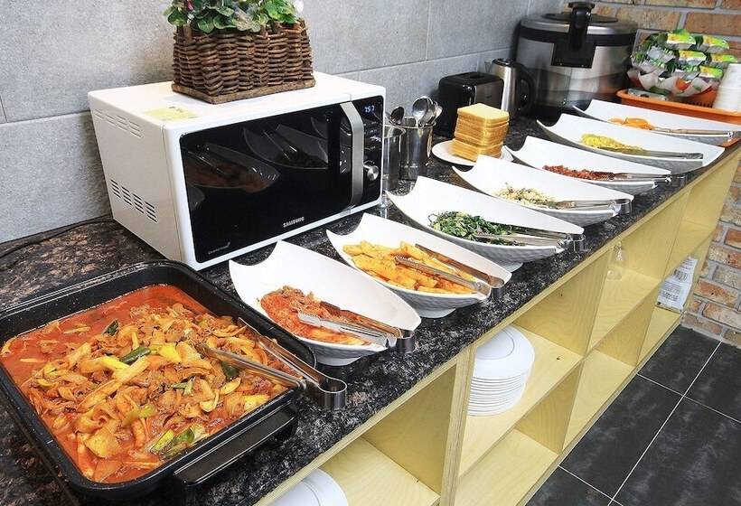 Motel Gwangju Cheomdan Ferrari