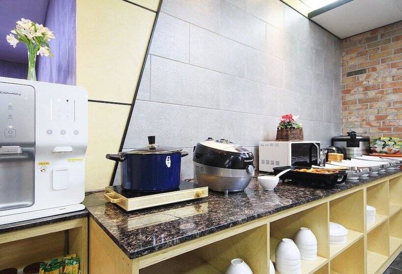 Motel Gwangju Cheomdan Ferrari