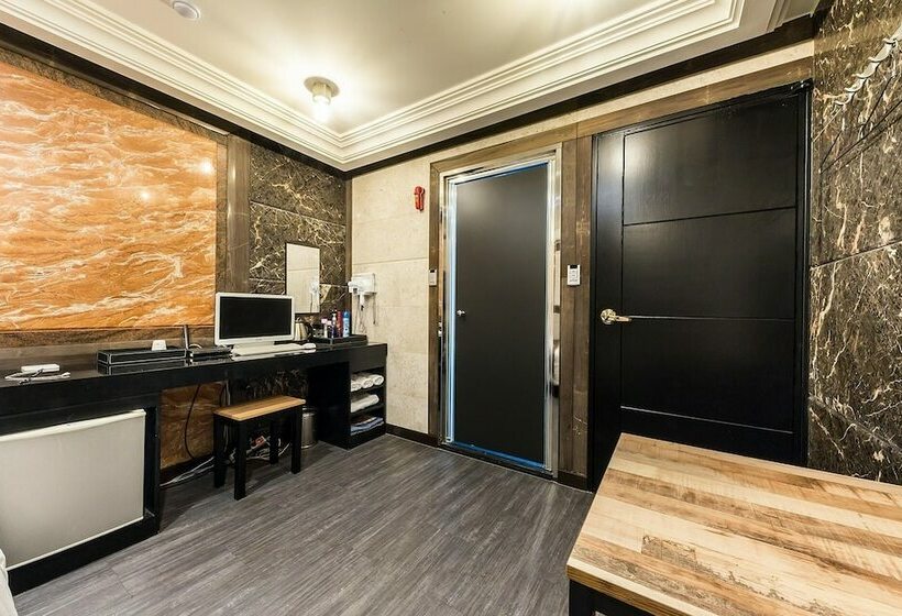 فندق على الطريق Sungshin Women's University Cheonil