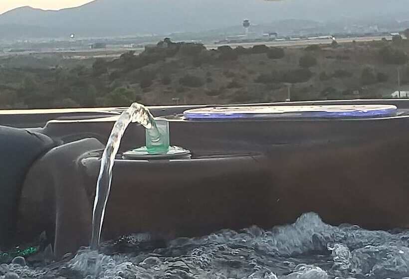 Pensjonat Free Mini Pool Jacuzzi Airport House   Up To 8 People