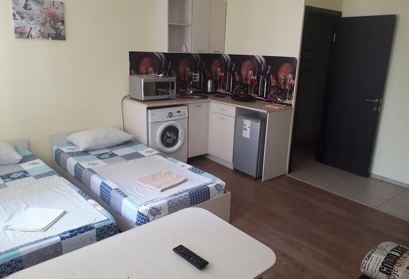 پانسیون Gostevoj Dom Domashnij