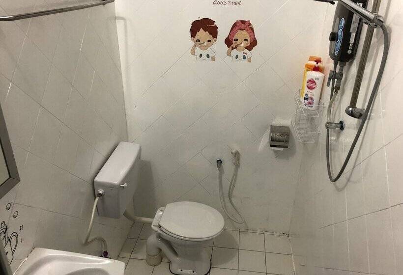 펜션 Langkawi Destaz