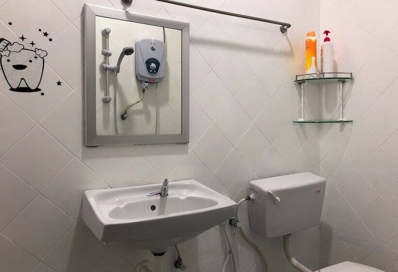 펜션 Langkawi Destaz