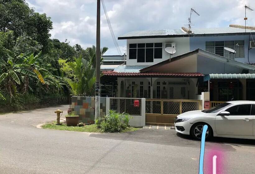 펜션 Langkawi Destaz