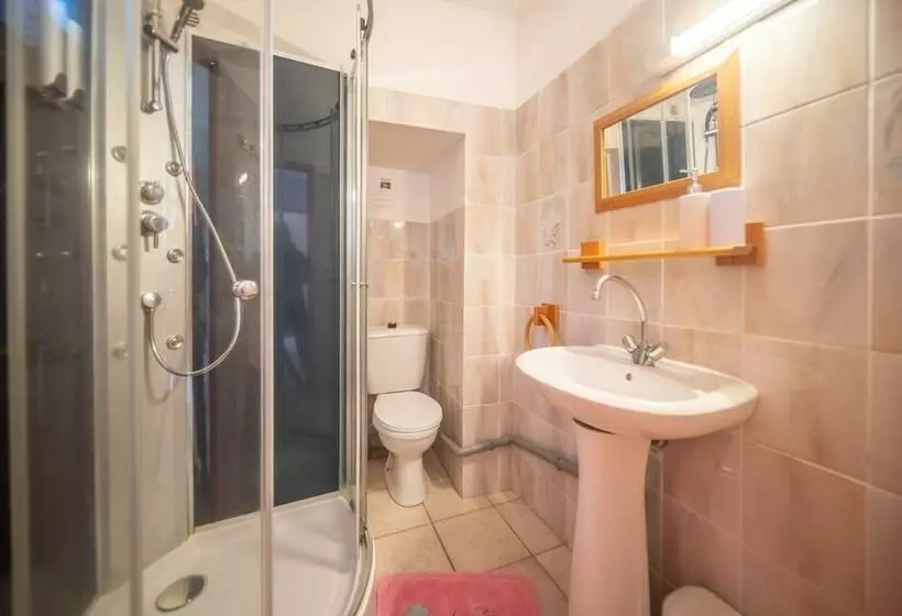 ペンション Les Copains à Bord   Gîte D étape