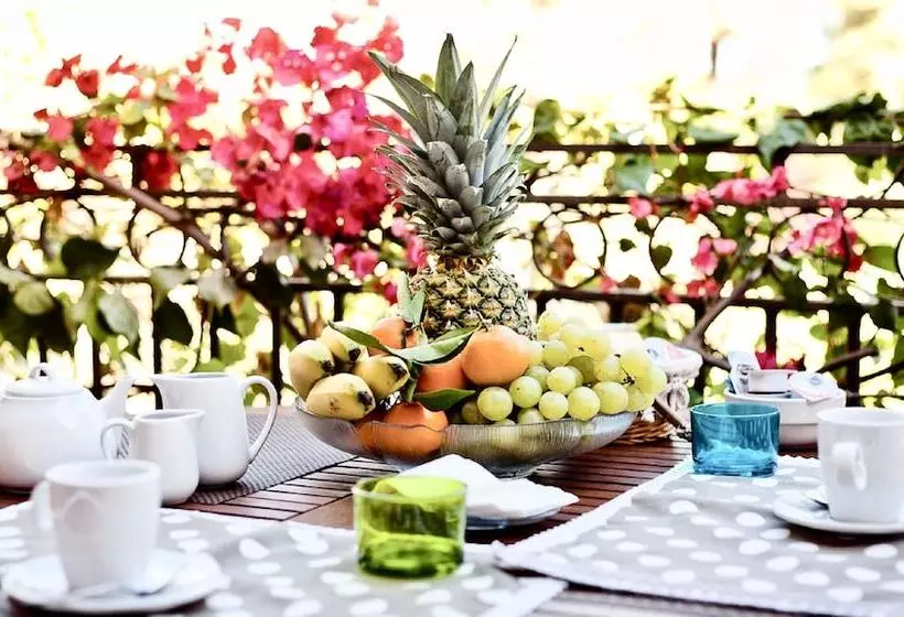 Residence Con Piscina A 250 Mt Dal Mare